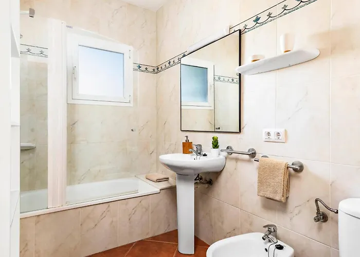 Toymi By Villa Cala Blanca (Menorca)