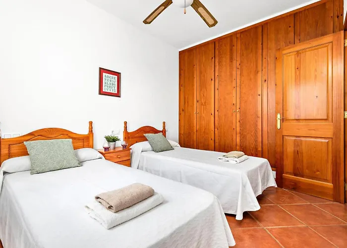 Toymi By Villa Cala Blanca (Menorca)